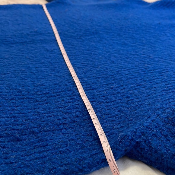 ZARA Soft Feel Turtleneck Sweater - Picture 4 of 6